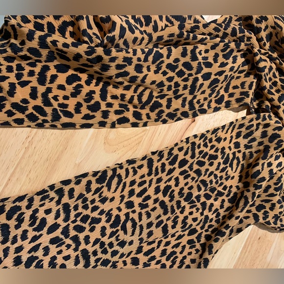 Missguided - Brown Leopard Print Long Sleeve Midi Dress, Size US 2 - Picture 3 of 10